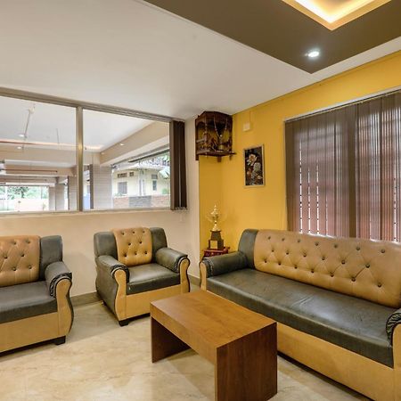 Treebo Urban Oasis Inn Гувахати Экстерьер фото