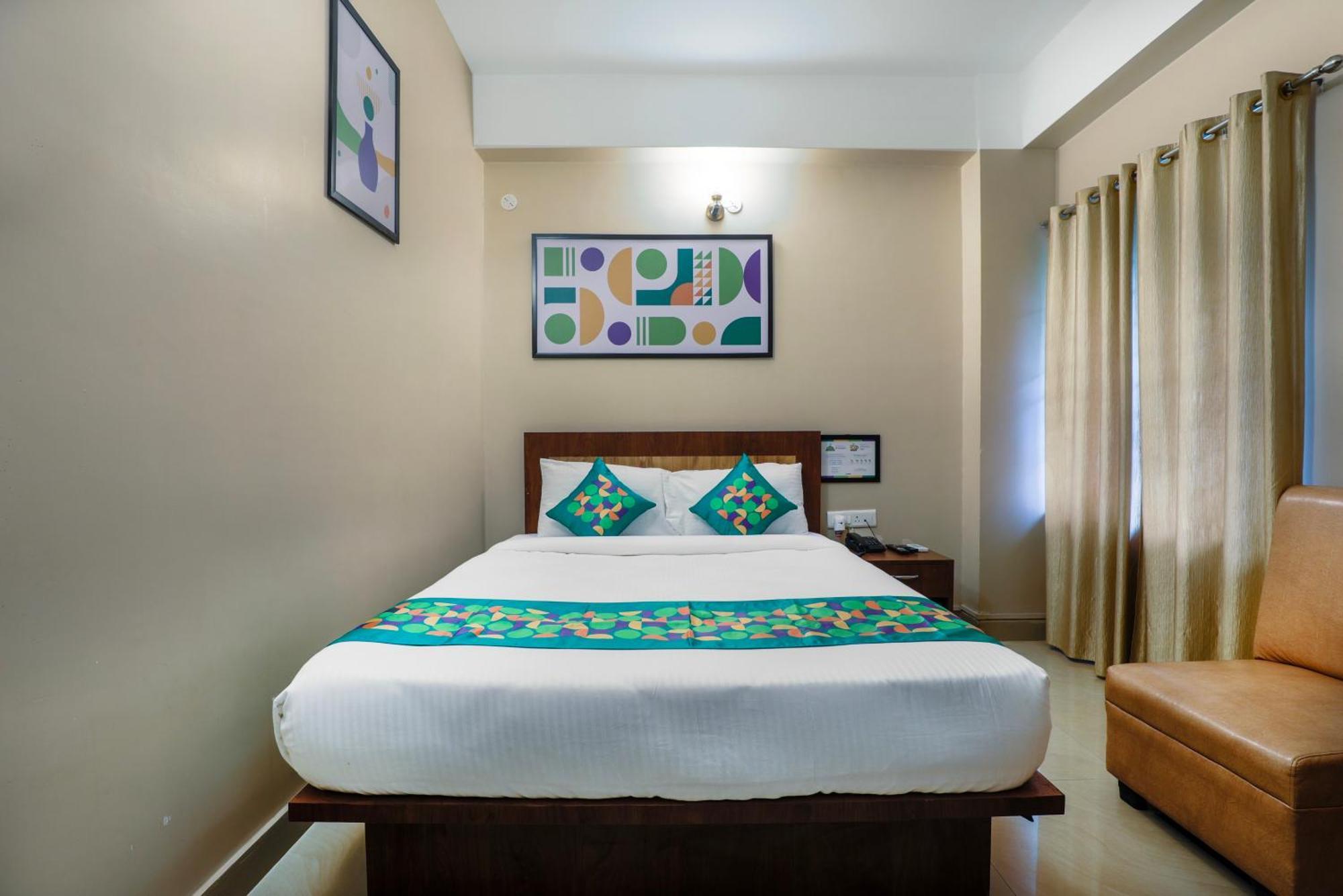 Treebo Urban Oasis Inn Гувахати Экстерьер фото